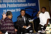 Diskusi tersebut menghadirkan nara sumber Menkumham Amir Syamsudin, Anggota Komisi III DPR RI, Nudirman Muni dan Wakil Ketua KPK Bambang Widjojanto. Lamhot Aritonang/detikFoto.