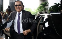 Amir Syamsudin tiba di gedung KPK. Lamhot Aritonang/detikFoto.