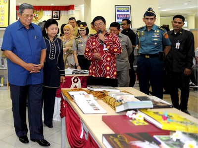 Presiden SBY Kunjungi Perpustakaan Bung Hatta
