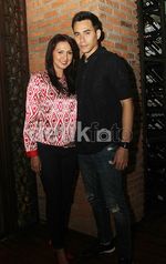 Jadi Penyanyi, Donna dan Darius Kompak Rilis Album