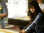 Serunya JKT48 Main Billiard Bareng Fans