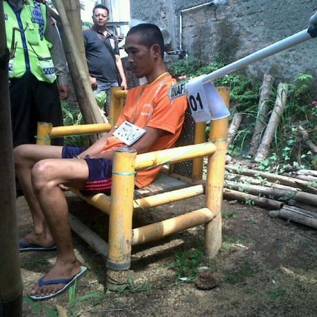 Polisi Gelar Rekonstruksi Pembunuhan Ibu Rumah Tangga di Bandung