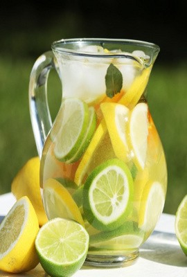 Agar Tak Kehabisan Tenaga Saat Berlari Konsumsi Minuman Ini 
