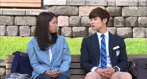 Mengupas Hierarki Jeguk High School di Drama Heirs Mengupas Hierarki Jeguk High School di Drama Heirs