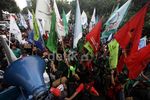 Demo Buruh Warnai Rapat Penetapan UMP Jakarta