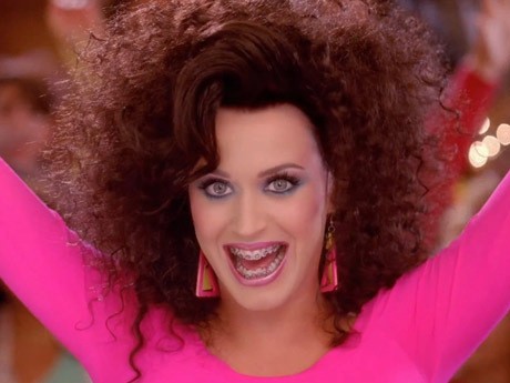 Bergaya ala si Seksi Katy Perry di Hari Halloween