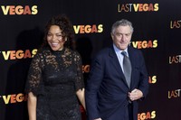 Bintang 'The Godfather' Robert De Niro hadir bersama sang istri Grace Hightower. REUTERS/Eduardo Munoz.     