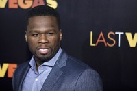 Musisi hip hop 50 Cent juga hadir meramaikan acara. REUTERS/Eduardo Munoz.         