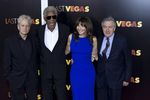 Morgan Freeman dan Robert De Niro di Premiere Last Vegas