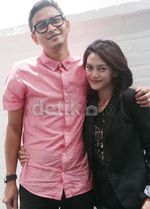 Dikabarkan Pisah, Masayu dan Lembu Tampak Mesra