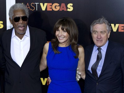 Morgan Freeman dan Robert De Niro di Premiere Last Vegas