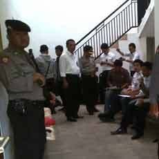 Perampok Bersenpi Satroni BRI Kediri, Rp 400 Juta di Brankas Dikuras Habis
