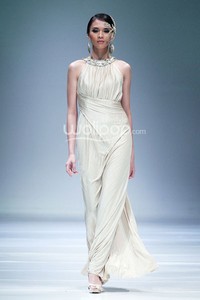 Jakarta, Indonesia - 08 Oktober. Liliana Lim Heaven Breaks at Sceeno Exhibition Hall Lt.3. 08 Oktober 2013. Gandaria City. Jakarta. [Foto: Mohammad Abduh/Wolipop]