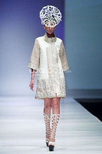 Jakarta, Indonesia - 08 Oktober 2013. Balijava by Denny Wirawan La Mer et du Solid at Sceeno Exhibition Hall Lt.3. Gandaria City. Jakarta Selatan. [Foto: Mohammad Abduh/Wolipop]