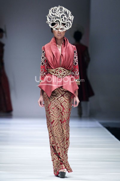 Jakarta, Indonesia - 08 Oktober 2013. Balijava by Denny Wirawan La Mer et du Solid at Sceeno Exhibition Hall Lt.3. Gandaria City. Jakarta Selatan. [Foto: Mohammad Abduh/Wolipop]