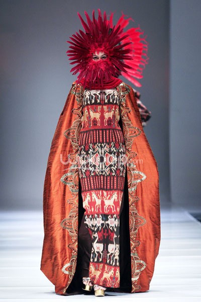 Jakarta, Indonesia - 08 Oktober 2013. Balijava by Denny Wirawan La Mer et du Solid at Sceeno Exhibition Hall Lt.3. Gandaria City. Jakarta Selatan. [Foto: Mohammad Abduh/Wolipop]