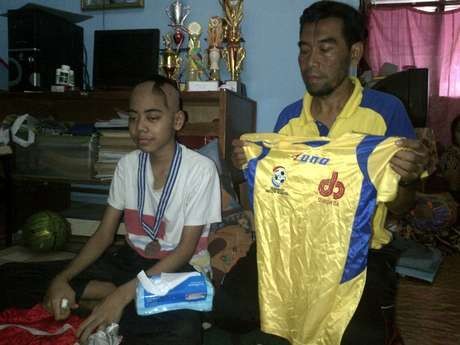 Sempat Koma 2 Hari, Faisal Jago Bola Tak Rasakan Euforia Kelulusan Sekolah