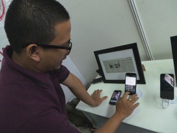 Dijelaskan oleh Panji Agus Muttaqin, Senior Software Engineer ICK Company, dalam cara kerjanya, pesan pendek yang dikirimkan smartphone pelanggan SMS Guard dienkrip terlebih dahulu di smartphone pelanggan yang selanjutnya dikirimkan ke server private milik SMS Guard.
