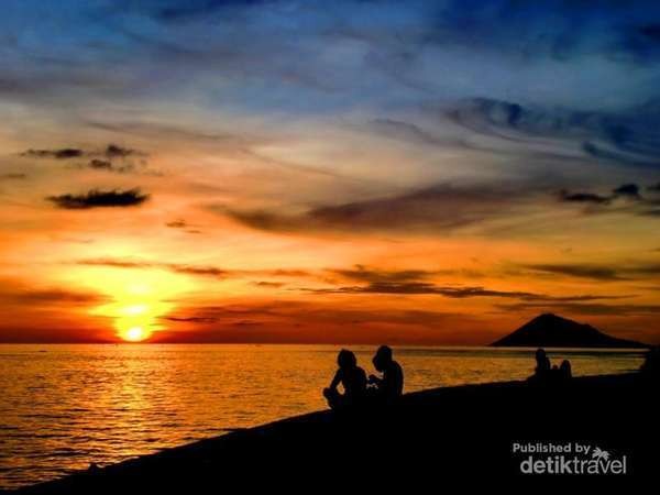 3 Pantai Cantik Yang Jadi Ikon Manado