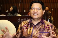 Ketua Komisi Pemilihan Umum (KPU) Husni Kamil Manik memberikan penjelasan terkait DPT.