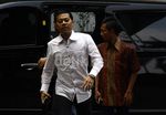 Loyalis Anas Penuhi Panggilan KPK