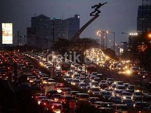Ponsel Jadi Solusi Macet? Kenapa Tidak!