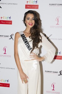 Brenda Gonzalez, merupakan finalis Miss Argentina 2013 yang baru menginjak umur 20 tahun. REUTERS/Darren Decker.