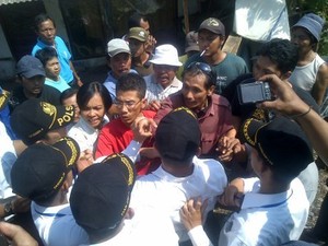 Warga dan PT KAI Adu Mulut Soal Pembebasan Lahan untuk Double Track