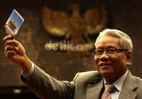Harjono melakukan pemilihan.