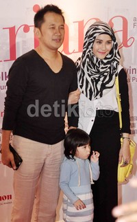 Zaskia dan Hanung tampil serasi. Noel/detikHOT.