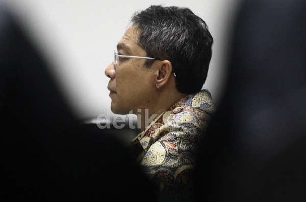 Divonis 14 Tahun Penjara, Fathanah: Itu Masih Berat