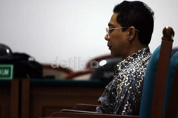 Ahmad Fathanah Divonis 14 Tahun Penjara, Denda Rp 1 M