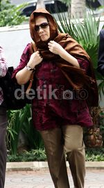 Istri Akil Mochtar Kembali Diperiksa