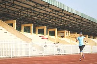 Sigi saat latihan sebelum mengikuti maraton. (dok. Nike)