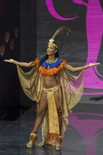 Parade Kostum Nasional Miss Universe 2013 (2)