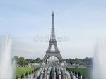 Dari Eiffel ke Louvre, Acha dan Dewi Sandra Cari Jejak Islam di Paris