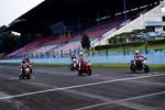 Kebut-kebutan dengan Ducati di Sirkuit Sentul
