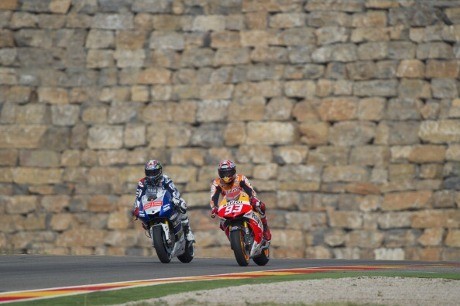 Menanti Duel Pamungkas Lorenzo vs Marquez di Valencia