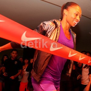 Allyson Felix Bikin Dedeh Erawati Kena Starstruck