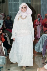 Ria Miranda, Trunk Show 2014 at Ballroom Grand Hotel Mahakam. Jakarta. 31-Oktober-2013. [Foto: Mohammad Abduh/Wolipop]