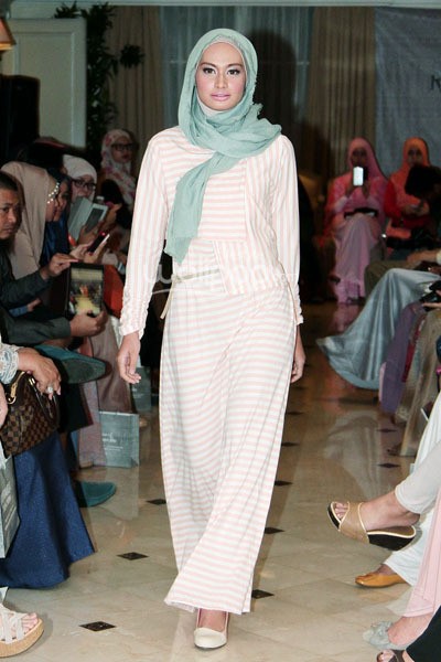 Ria Miranda, Trunk Show 2014 at Ballroom Grand Hotel Mahakam. Jakarta. 31-Oktober-2013. [Foto: Mohammad Abduh/Wolipop]