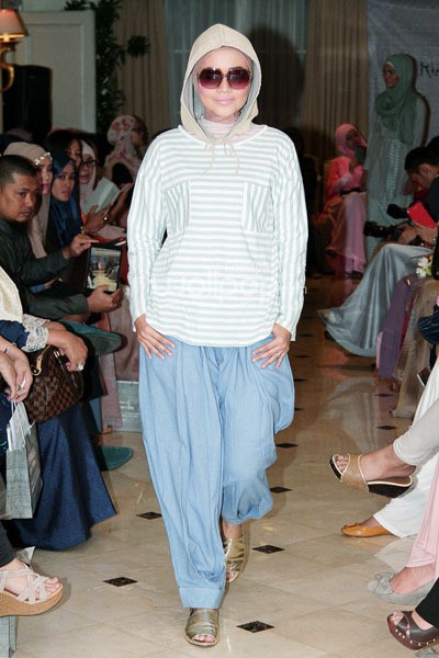 Ria Miranda, Trunk Show 2014 at Ballroom Grand Hotel Mahakam. Jakarta. 31-Oktober-2013. [Foto: Mohammad Abduh/Wolipop]