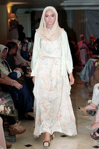 Ria Miranda, Trunk Show 2014 at Ballroom Grand Hotel Mahakam. Jakarta. 31-Oktober-2013. [Foto: Mohammad Abduh/Wolipop]