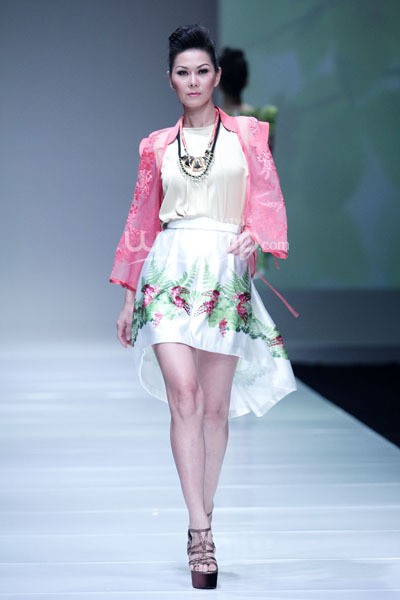 Jakarta, Indonesia - 09 Oktober. Danny Satriadi Inflorescence at Skeeno Hall Lt.3. 09 Oktober 2013. Gandaria City. Jakarta. [Foto: Mohammad Abduh/Wolipop]