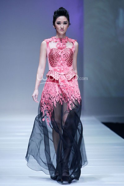 Jakarta, Indonesia - 09 Oktober. Danny Satriadi Inflorescence at Skeeno Hall Lt.3. 09 Oktober 2013. Gandaria City. Jakarta. [Foto: Mohammad Abduh/Wolipop]