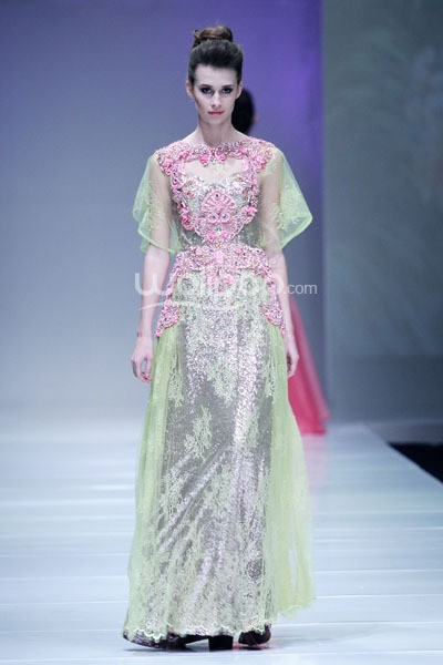 Jakarta, Indonesia - 09 Oktober. Danny Satriadi Inflorescence at Skeeno Hall Lt.3. 09 Oktober 2013. Gandaria City. Jakarta. [Foto: Mohammad Abduh/Wolipop]