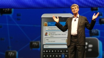 Sempat mau dibeli Fairfax Financial Holdings, namun hingga tenggat waktu yang ditentukan rencana itu tak kunjung terlaksana. Tak ada bank yang mau menjamin pinjaman uang Fairfax sebanyak USD 4,7 miliar atau sekitar Rp 54 triliun untuk membeli BlackBerry.