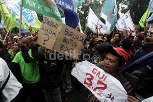 Buruh: Hentikan Rezim Upah Murah!