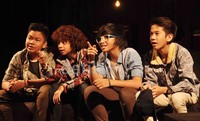 Menyanyikan lagu tema untuk sebuah film yang banyak ditonton tentu menjadi kebanggaan tersendiri bagi Coboy Junior. Noel/detikHOT.