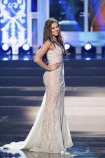 Parade Gaun Malam Kontestan Miss Universe 2013 (1)